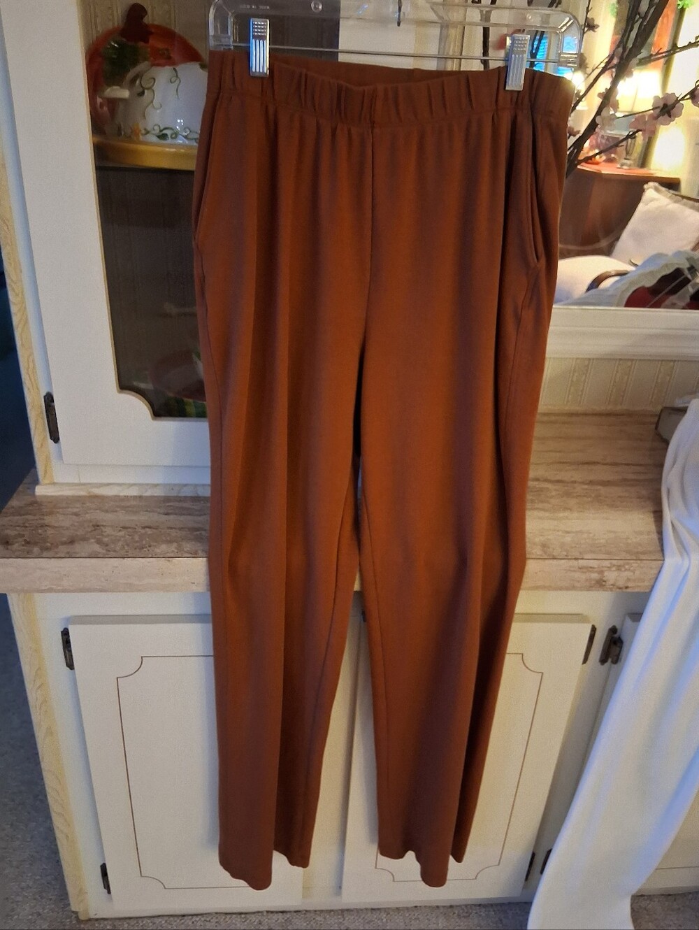 Lands' End Straight-Leg Women's Pants (2) in Caramel and Cream.